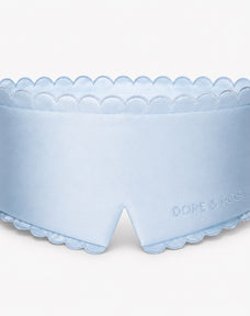 Scalloped Silk Bundle