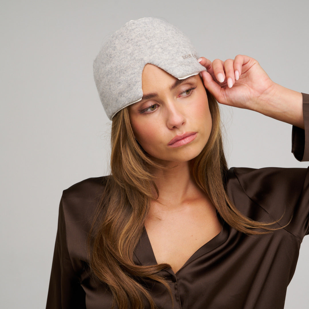 Cashmere & Silk Deep Sleep Mask in Grey