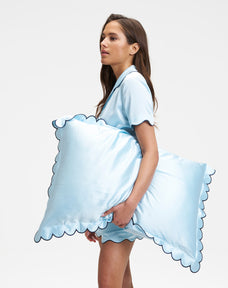 Scalloped Silk Pillowcase