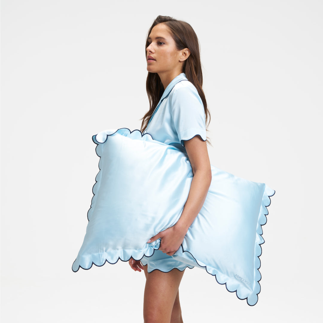 Scalloped Silk Pillowcase