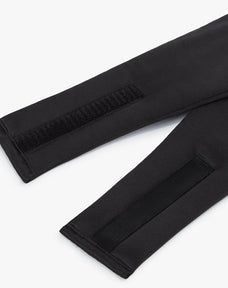 High quality Velcro attachment of the Dore and Rose Deep Sleep Eye Mask in the color Black