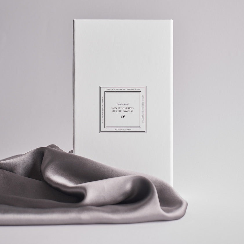 Luxury Box Packaging for the Skin Recovering Silk Pillowcase from Dore and Rose 